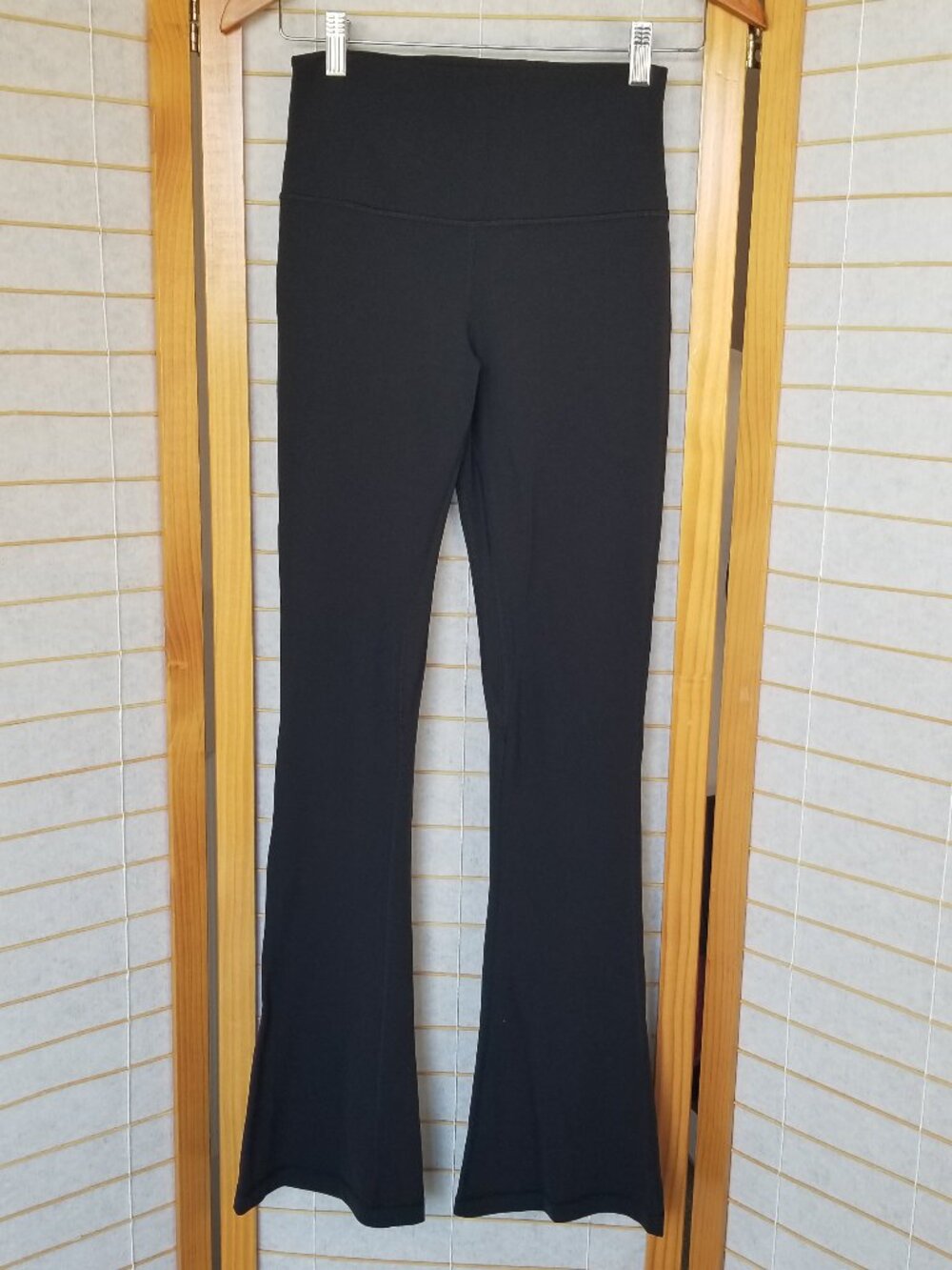 Lululemon Black Leggings Align High-Rise Mini Flare Pant 32" LW5EUSS Size 6